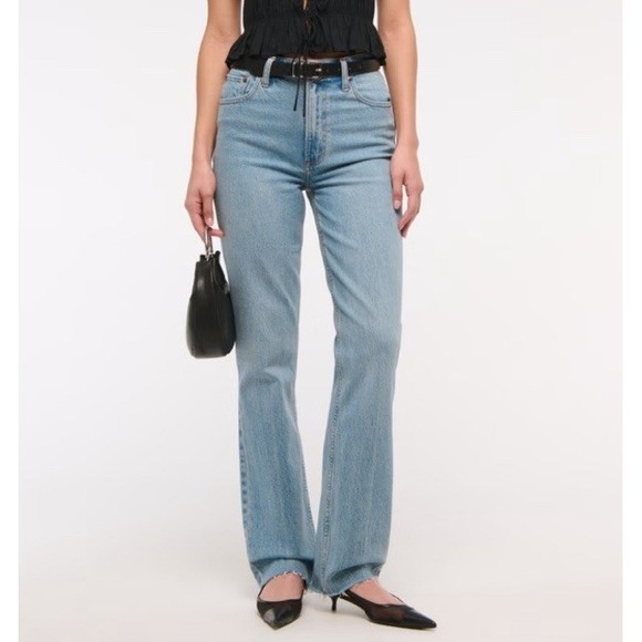 Abercrombie & Fitch Denim - Abercrombie Fitch Jeans Womens 35/20R Light Wash Straight Ultra High Rise NWT$90